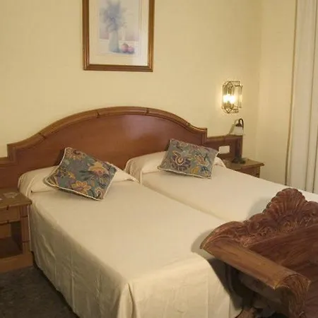 Tropicana Hotel